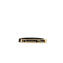Women's Signature