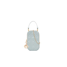 Women's Tech Holder