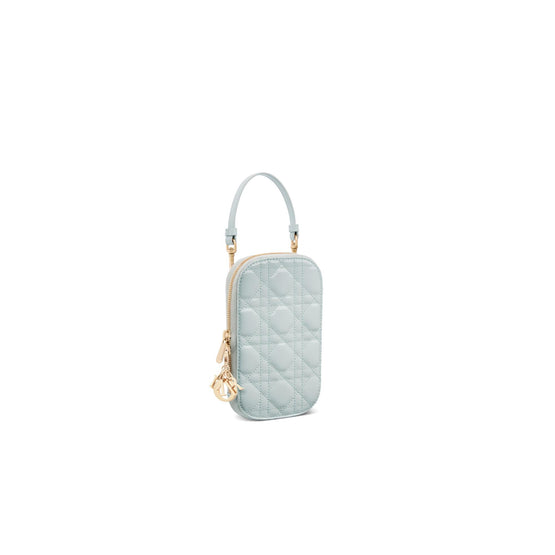 Women's Tech Holder